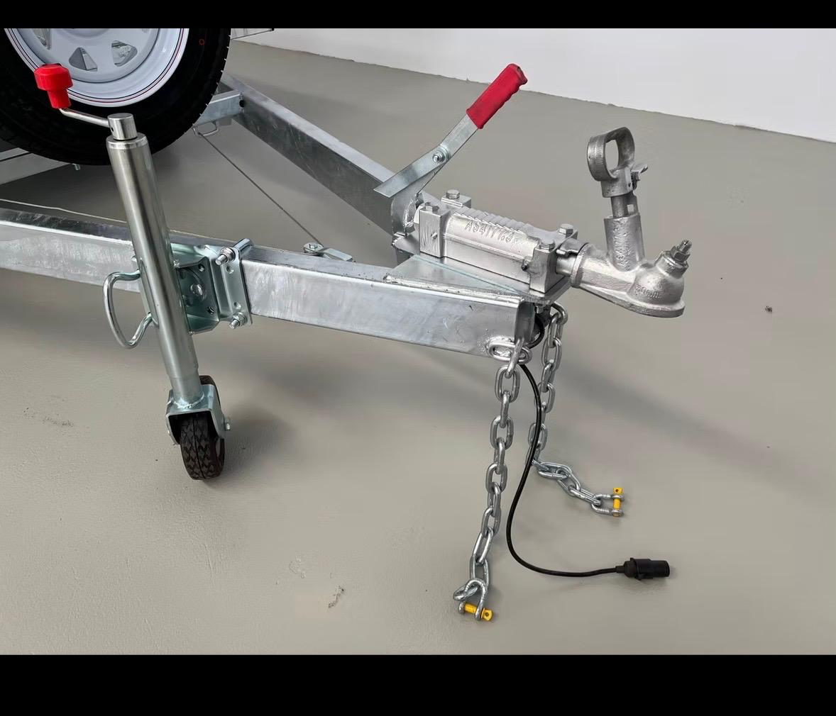 Heavy Duty Tandem Axle Box Trailer – 8×5 - view 5